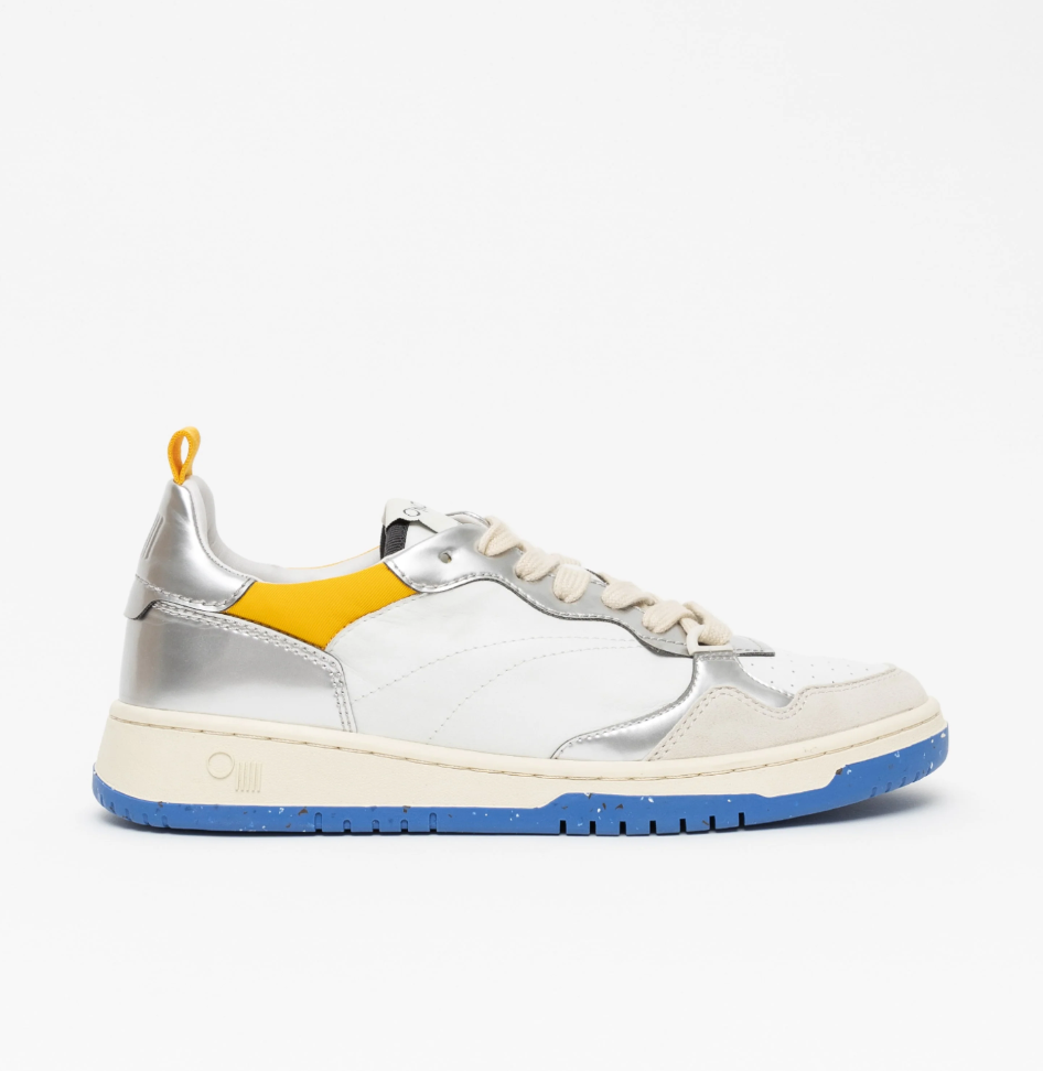 Oncept Phoenix Silver Flash Sneaker